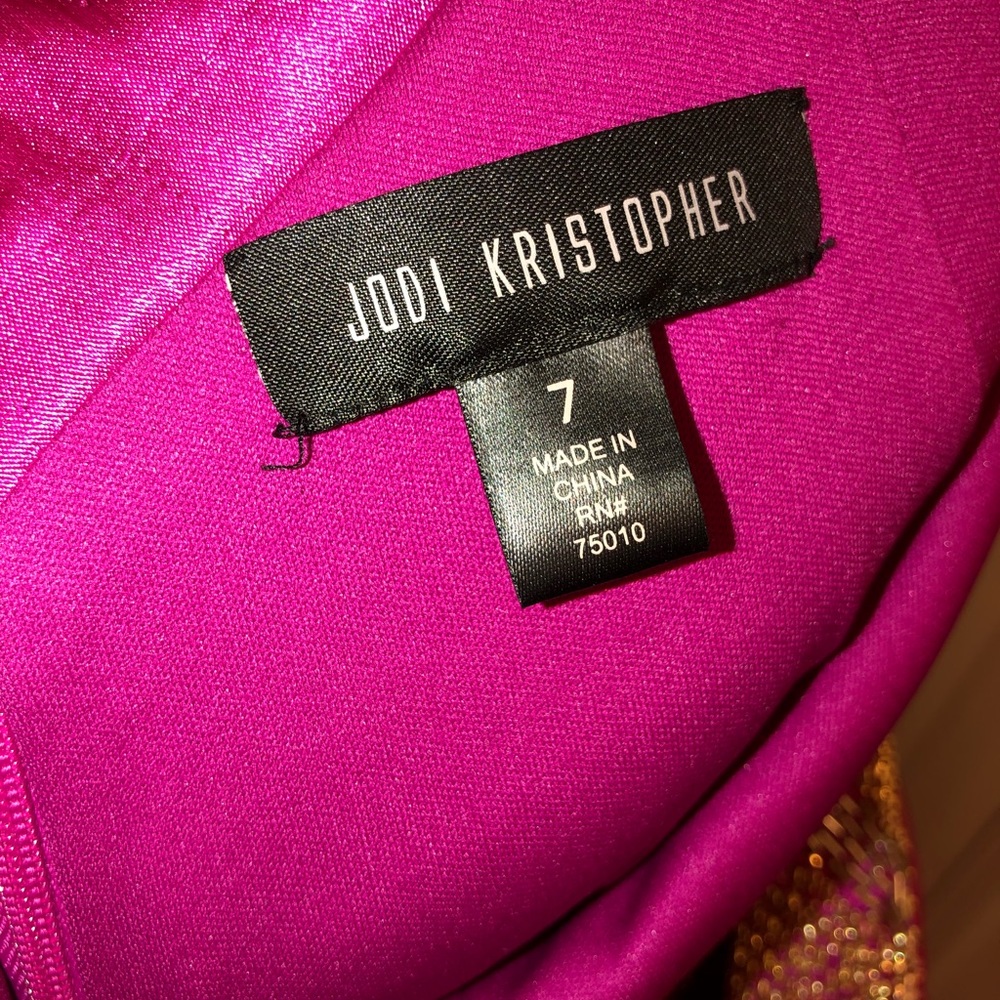 Pink Dress - Picture 5 of 5